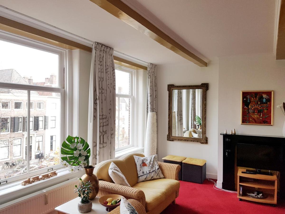 Large Historical Apartment & Canal Terrace Utrecht Esterno foto